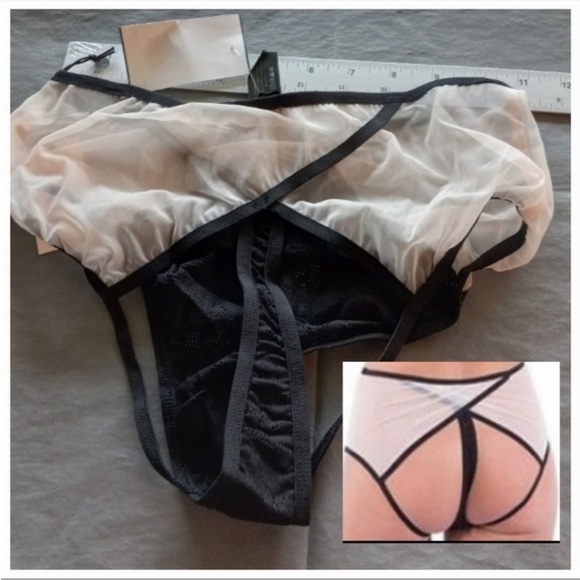 NWT Revolve Daydream Nation Crystal Vision Panty Color Black/Pink Size Small - Picture 1 of 10